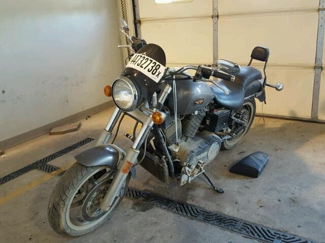 5VPCS15D5Y3003349 - 2000 VICTORY MOTORCYCLES V92 SC GRAY photo 2