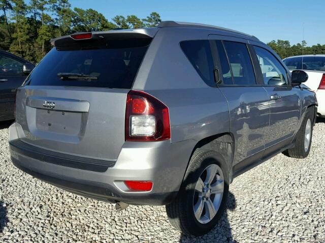 1C4NJCBA9GD560905 - 2016 JEEP COMPASS GRAY photo 4