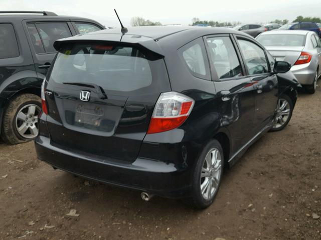 JHMGE88609S040554 - 2009 HONDA FIT BLACK photo 4