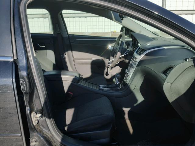 1G1ZC5EB6AF214360 - 2010 CHEVROLET MALIBU შავი ფოტო 5
