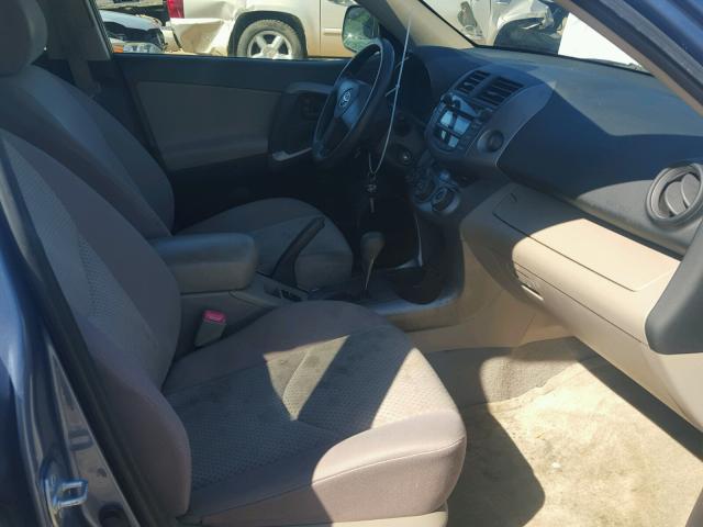 JTMZD33VX65029912 - 2006 TOYOTA RAV4 蓝色 照片 5