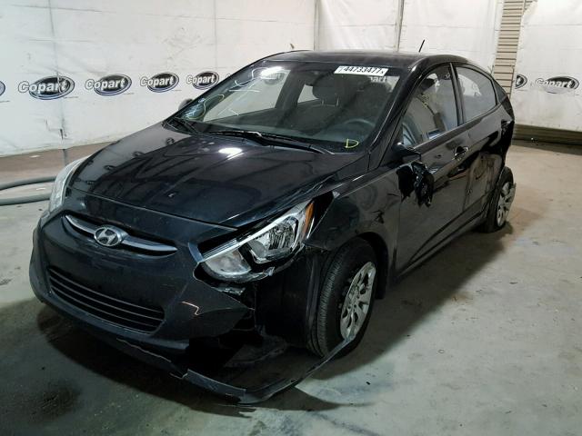 KMHCT4AE0GU027476 - 2016 HYUNDAI ACCENT BLACK photo 2