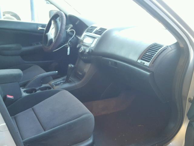 3HGCM56435G709423 - 2005 HONDA ACCORD LX SILVER photo 5