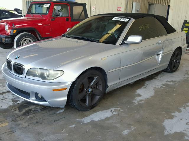 WBABW334X4PL25868 - 2004 BMW 325 CI SILVER photo 2