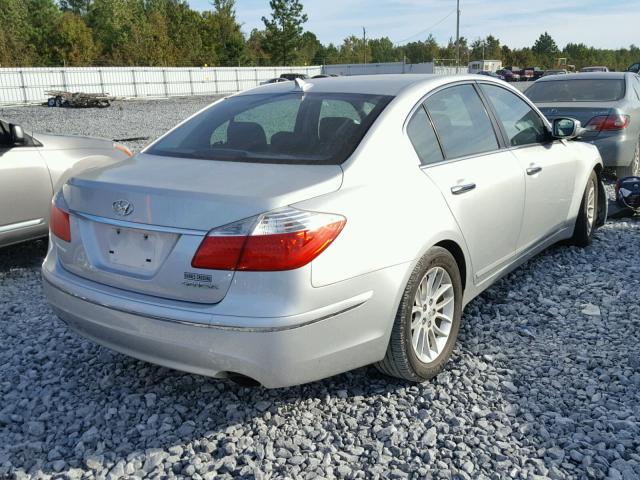 KMHGC4DE9BU131552 - 2011 HYUNDAI GENESIS 3. SILVER photo 4