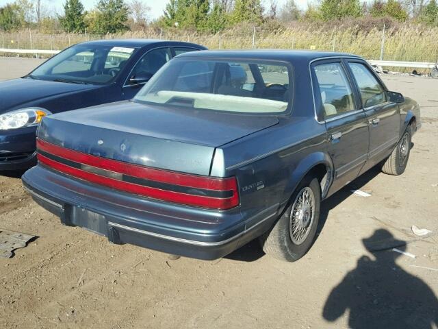 1G4AG55M4T6418521 - 1996 BUICK CENTURY SP GREEN photo 4