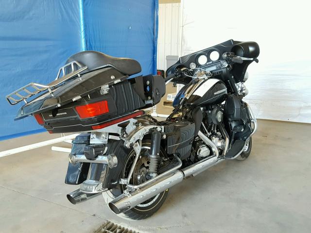 1HD1KEM17CB617076 - 2012 HARLEY-DAVIDSON FLHTK ELEC 黑色 照片 4