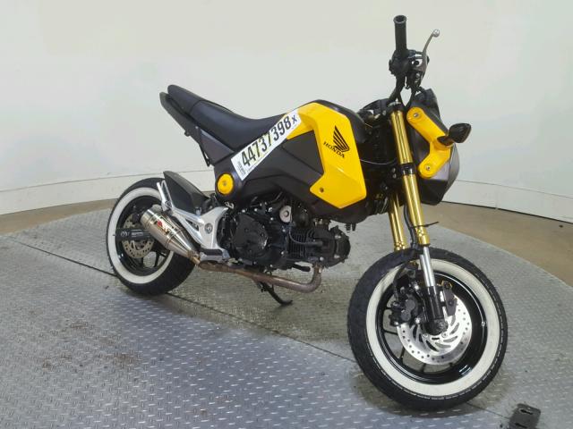 MLHJC6118F5104802 - 2015 HONDA GROM 125 YELLOW photo 2