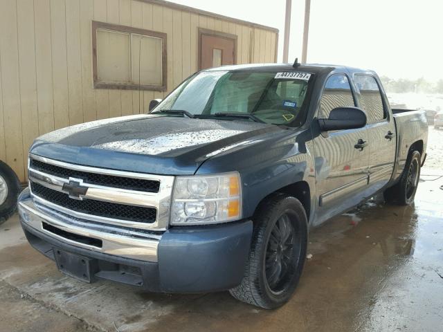 3GCRCREA1AG246010 - 2010 CHEVROLET SILVERADO BLUE photo 2