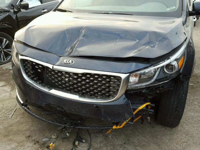 KNDME5C13F6032192 - 2015 KIA SEDONA GRAY photo 9