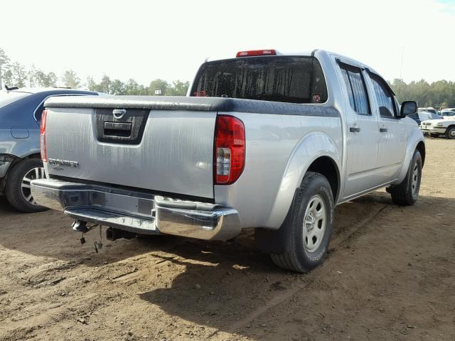 1N6AD0ER5BC442819 - 2011 NISSAN FRONTIER S SILVER photo 4