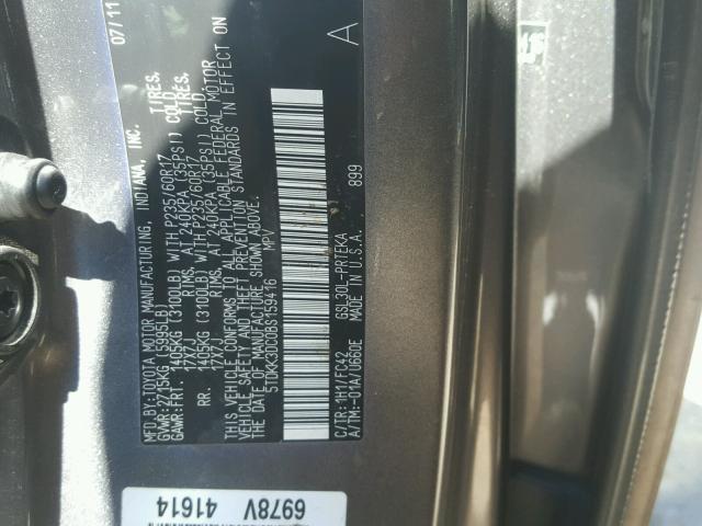 5TDKK3DC0BS159416 - 2011 TOYOTA SIENNA GRAY photo 10