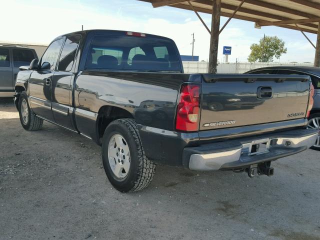 2GCEC19T251157427 - 2005 CHEVROLET SILVERADO GRAY photo 3