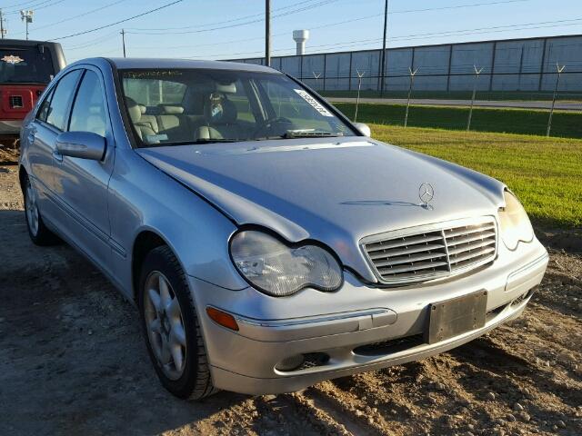 WDBRF61J04E015556 - 2004 MERCEDES-BENZ C 240 GRAY photo 1