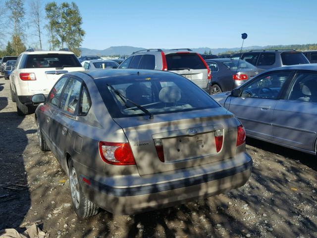 KMHDN56D65U165752 - 2005 HYUNDAI ELANTRA GL GOLD photo 3