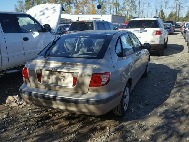 KMHDN56D65U165752 - 2005 HYUNDAI ELANTRA GL GOLD photo 4