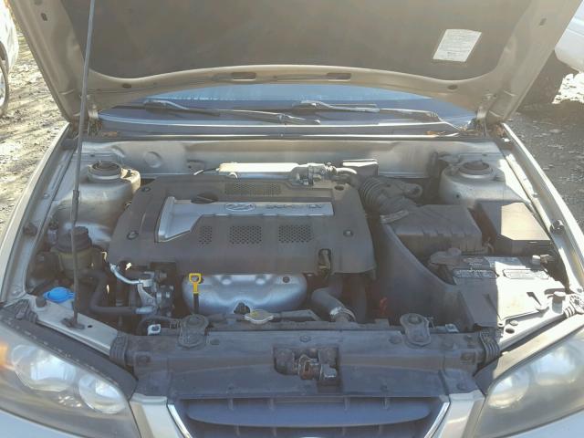 KMHDN56D65U165752 - 2005 HYUNDAI ELANTRA GL GOLD photo 7