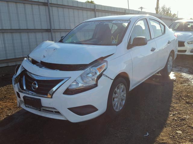 3N1CN7AP7FL899067 - 2015 NISSAN VERSA S WHITE photo 2