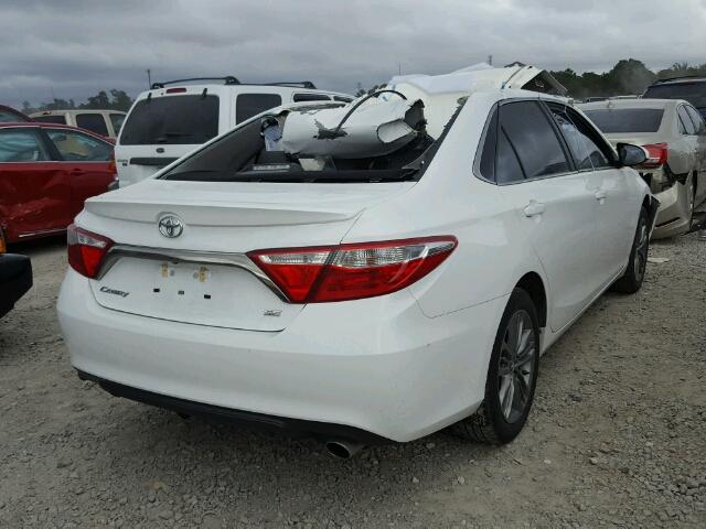 4T1BF1FK7FU979793 - 2015 TOYOTA CAMRY LE WHITE photo 4