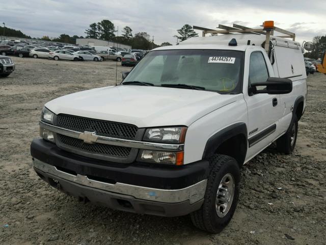 1GCHK24U04E234489 - 2004 CHEVROLET SILVERADO WHITE photo 2