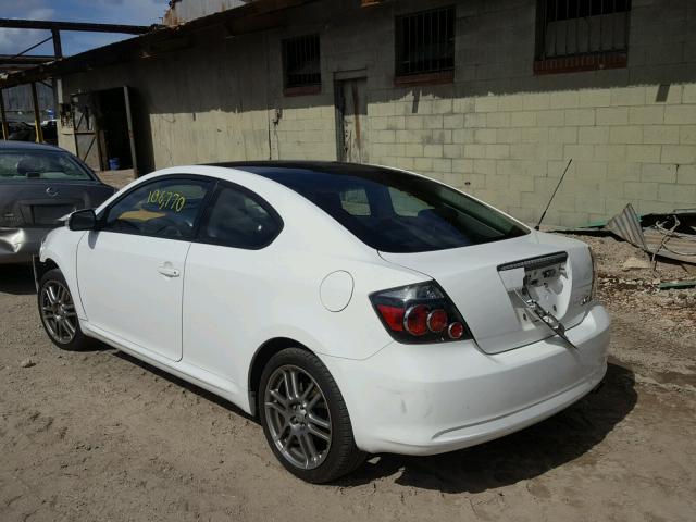 JTKDE167890301134 - 2009 TOYOTA SCION TC WHITE photo 3