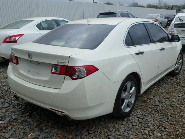 JH4CU26689C015820 - 2009 ACURA TSX WHITE photo 4