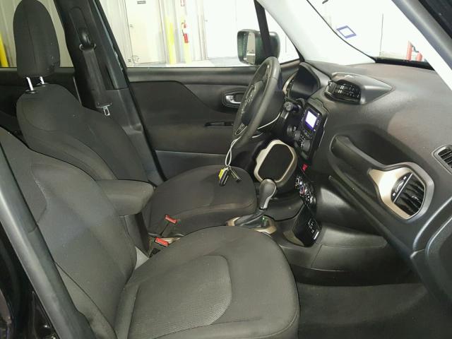 ZACCJAAB9HPF42557 - 2017 JEEP RENEGADE S 黑色 照片 5