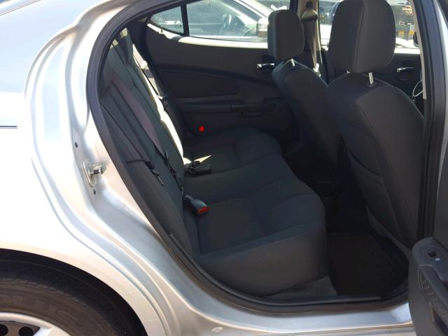 2G2WP522851344290 - 2005 PONTIAC GRAND PRIX SILVER photo 6