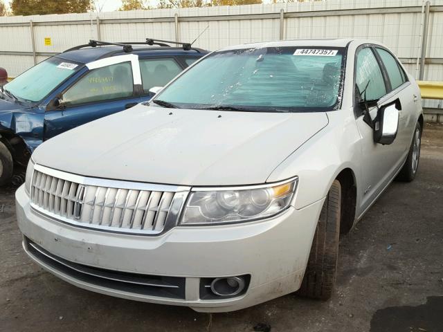 3LNHM26T58R621536 - 2008 LINCOLN MKZ CREAM photo 2