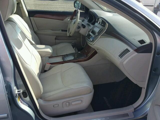 4T1BK3DB5BU404208 - 2011 TOYOTA AVALON BAS BLUE photo 5