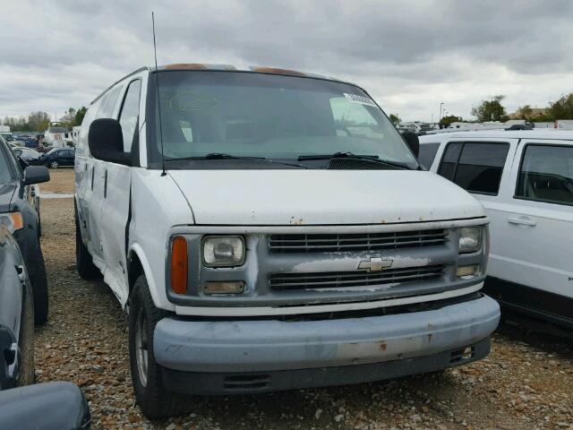 1GCHG39R5Y1187260 - 2000 CHEVROLET EXPRESS G3 WHITE photo 1