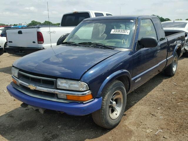 1GCCS19W718190046 - 2001 CHEVROLET S TRUCK S1 BLUE photo 2