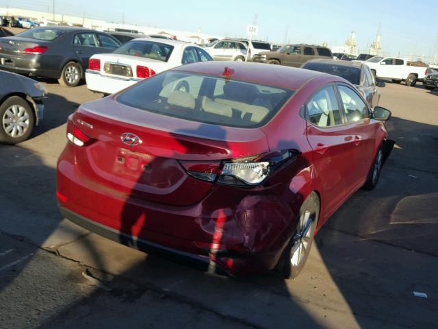 5NPDH4AE8GH782685 - 2016 HYUNDAI ELANTRA SE RED photo 4