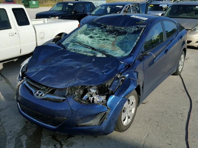 5NPDH4AEXGH792067 - 2016 HYUNDAI ELANTRA SE BLUE photo 2