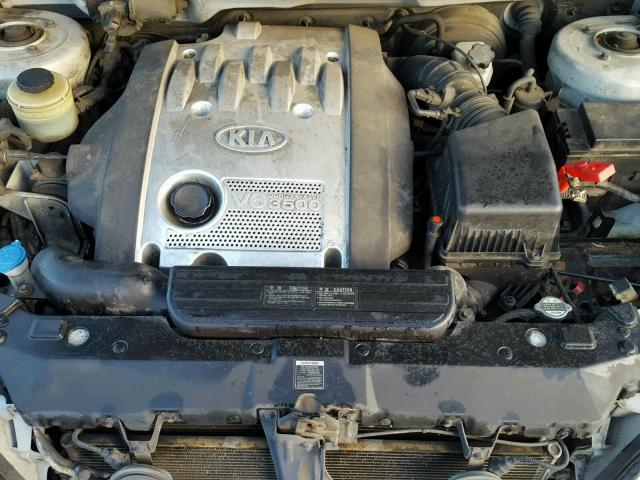 KNDUP131536408504 - 2003 KIA SEDONA EX SILVER photo 7