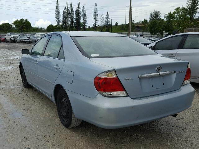 4T1BE32K65U974099 - 2005 TOYOTA CAMRY LE BLUE photo 3