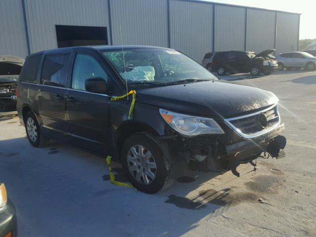 2V4RW4DG7BR642606 - 2011 VOLKSWAGEN ROUTAN BLACK photo 1