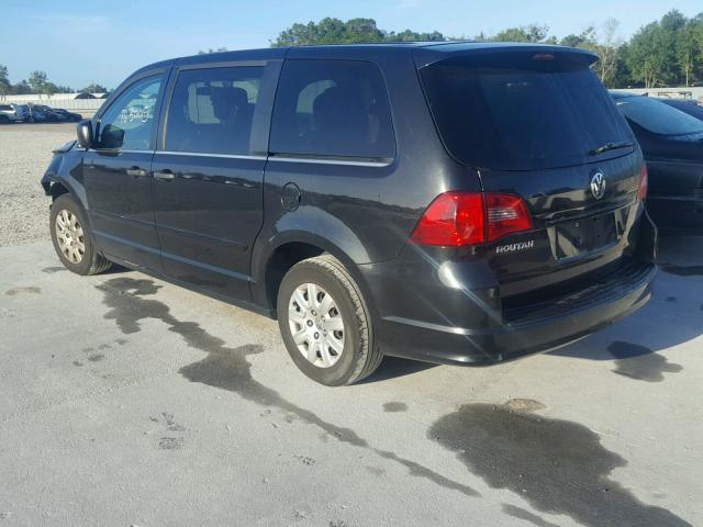 2V4RW4DG7BR642606 - 2011 VOLKSWAGEN ROUTAN BLACK photo 3