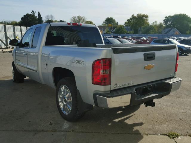 1GCRKSE78DZ114493 - 2013 CHEVROLET SILVERADO SILVER photo 3