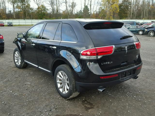 2LMDJ8JK1DBL42719 - 2013 LINCOLN MKX BLACK photo 3