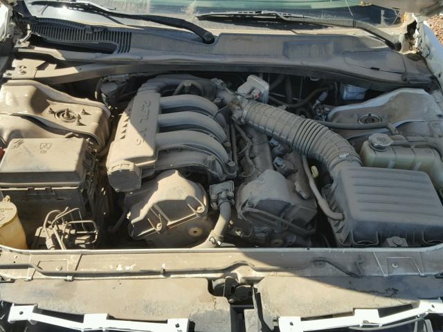 2D4FV47T88H152038 - 2008 DODGE MAGNUM WHITE photo 7