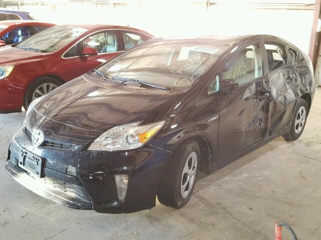 JTDKN3DU0F1921288 - 2015 TOYOTA PRIUS BLACK photo 2