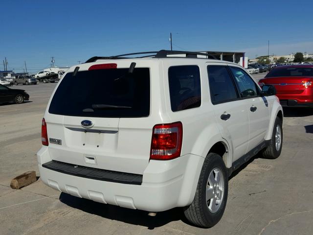 1FMCU0D75CKC42814 - 2012 FORD ESCAPE WHITE photo 4