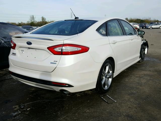 3FA6P0HD9GR219164 - 2016 FORD FUSION WHITE photo 4