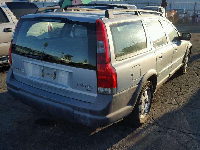 YV1SZ58D111001361 - 2001 VOLVO V70 BLUE photo 4