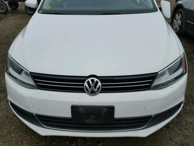 3VWBP7AJ0DM414447 - 2013 VOLKSWAGEN JETTA SE WHITE photo 7