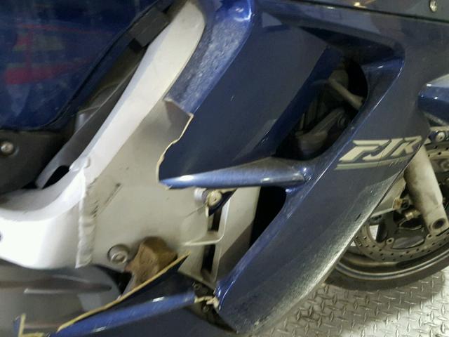 JYARP07E85A003648 - 2005 YAMAHA FJR1300 BLUE photo 9