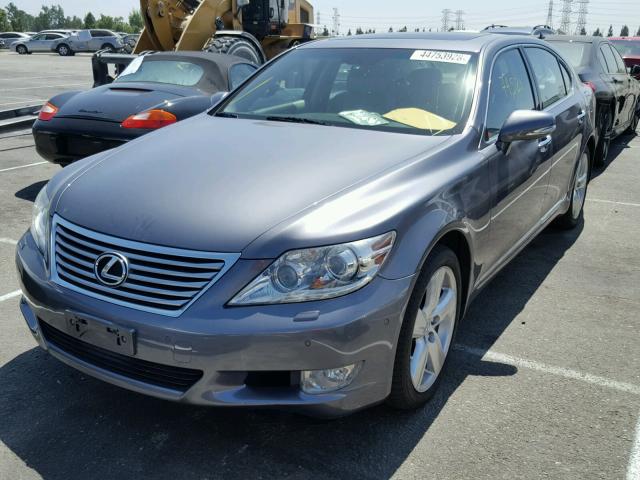 JTHGL5EF2C5044720 - 2012 LEXUS LS 460L GRAY photo 2