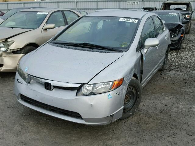 2HGFA16598H103328 - 2008 HONDA CIVIC LX SILVER photo 2