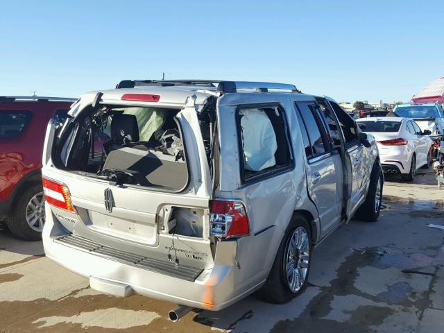 5LMFU27587LJ23204 - 2007 LINCOLN NAVIGATOR SILVER photo 4